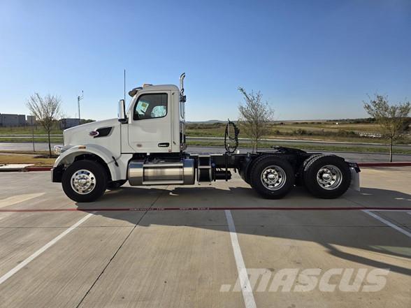 Peterbilt 567 Trækkere