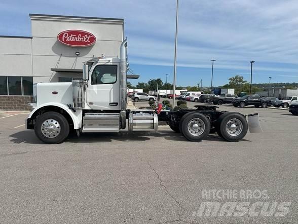 Peterbilt 589 Trækkere