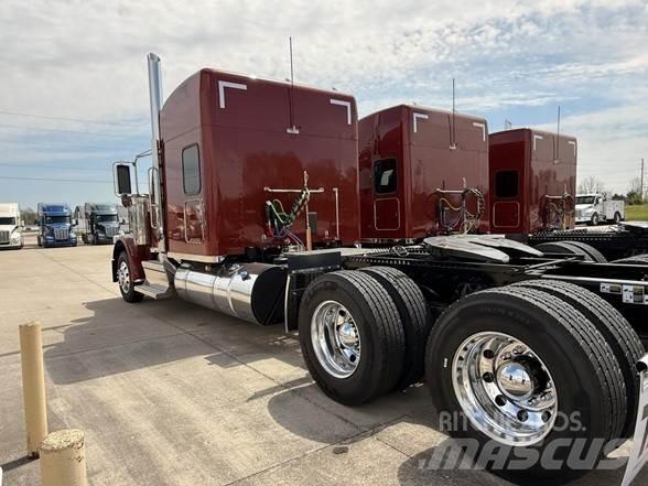 Peterbilt 589 Trækkere