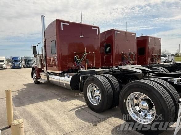Peterbilt 589 Trækkere