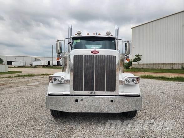 Peterbilt 589 Trækkere