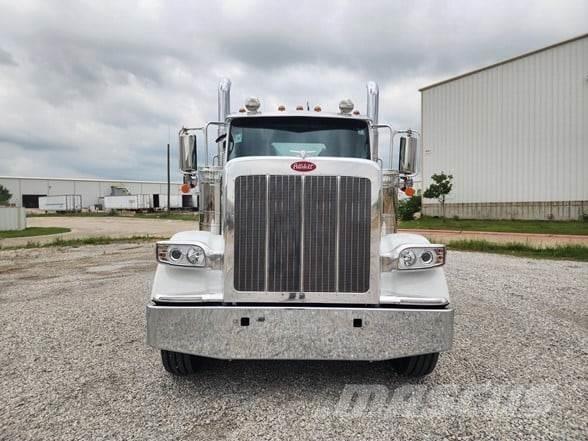 Peterbilt 589 Trækkere