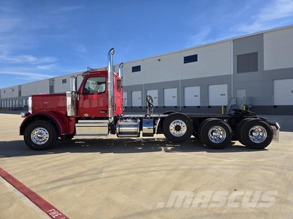 Peterbilt 589 Trækkere