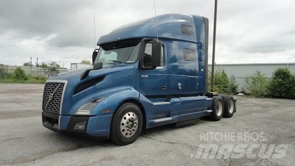Volvo VNL64T760 Trækkere