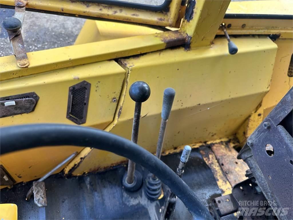 Ford 550 Gravemaskiner på hjul