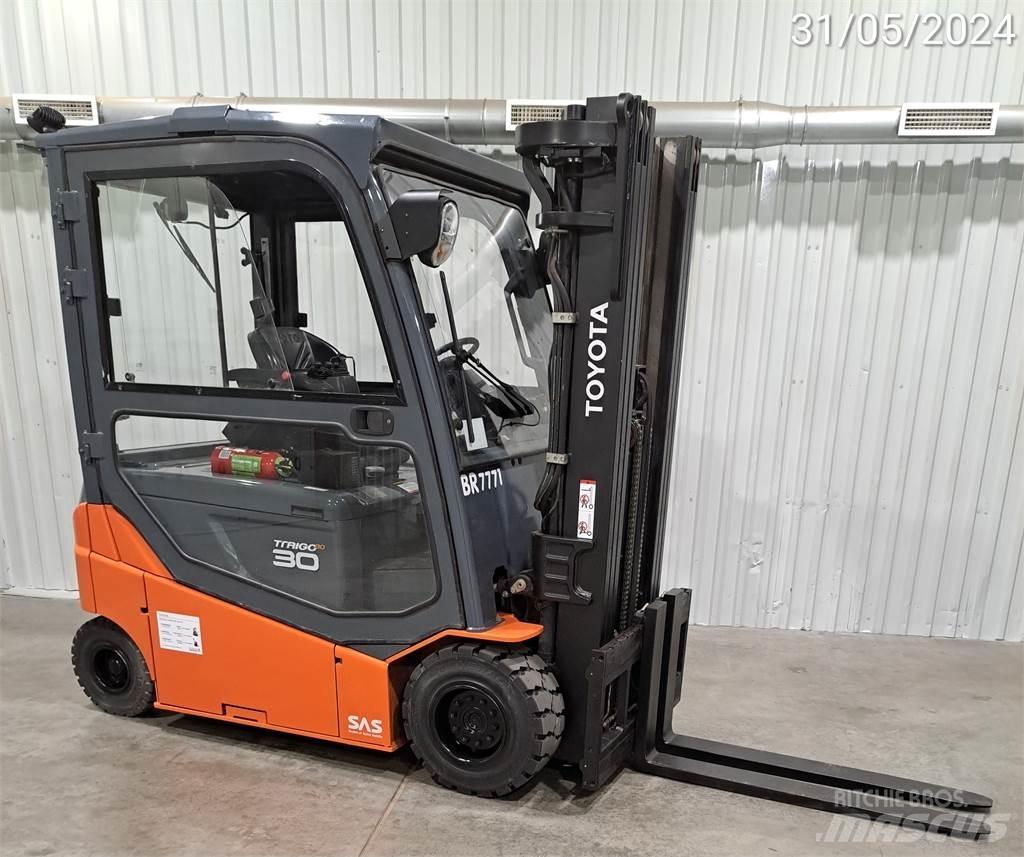 Toyota 8FBMT30 El gaffeltrucks