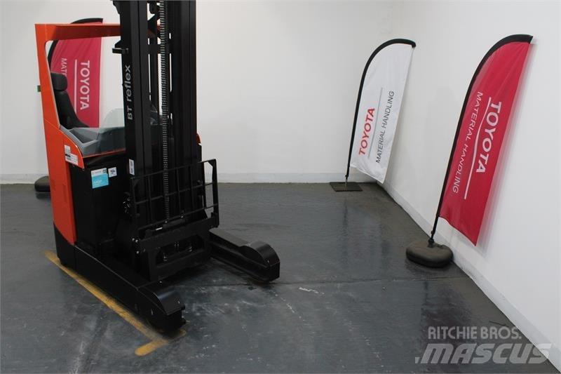 BT RRE200 Reachtruck
