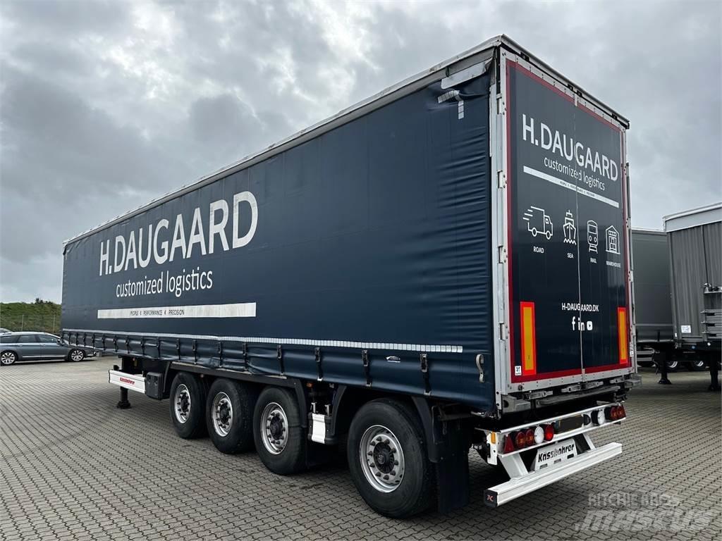 Kässbohrer , Semi-trailer med Gardinsider