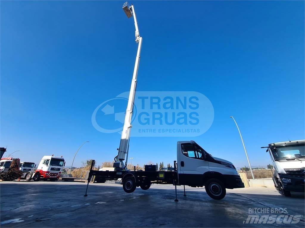 Cela DT Truck 25 Lastbilmonterede lifte