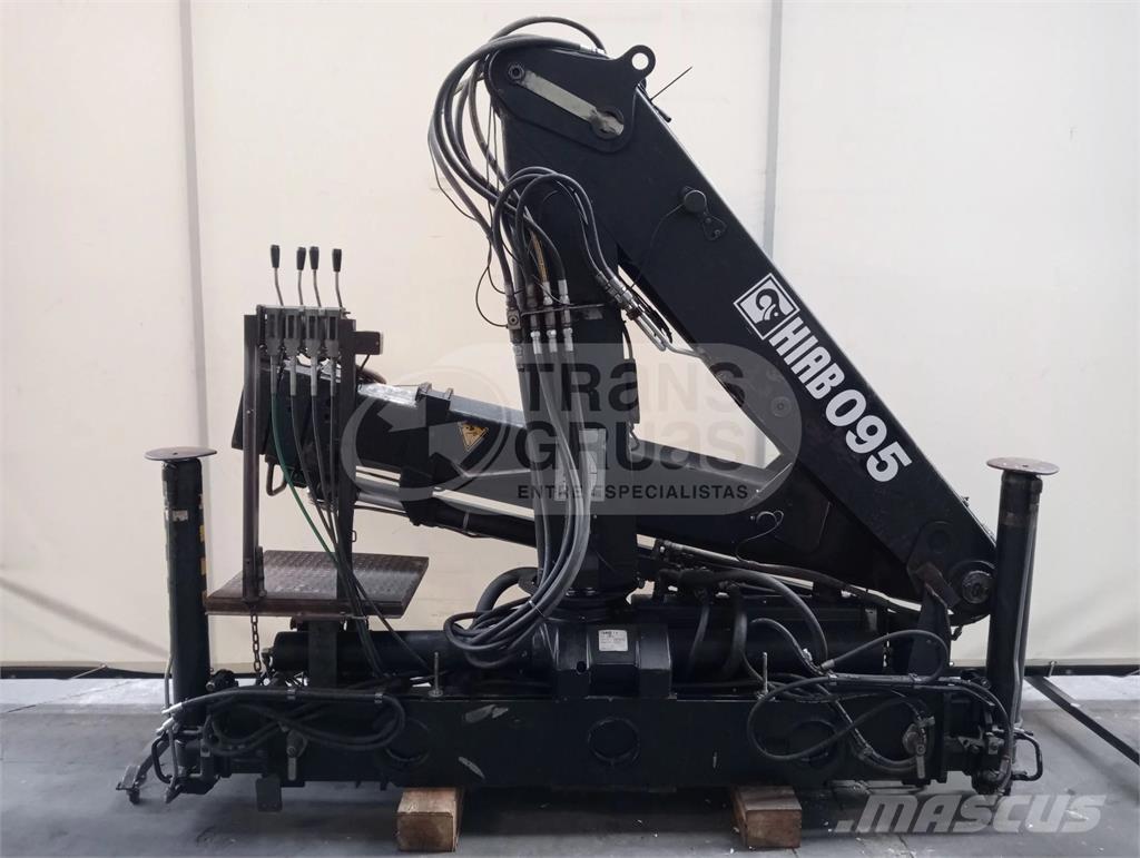 Hiab 095-3 Lastbilmonterede kraner