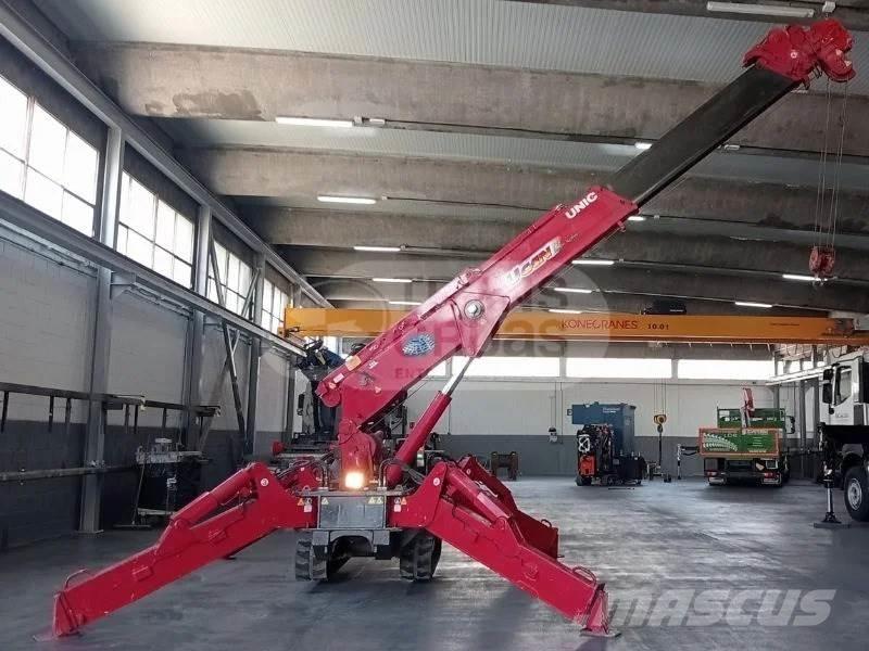 Unic URW-506 Andre kraner