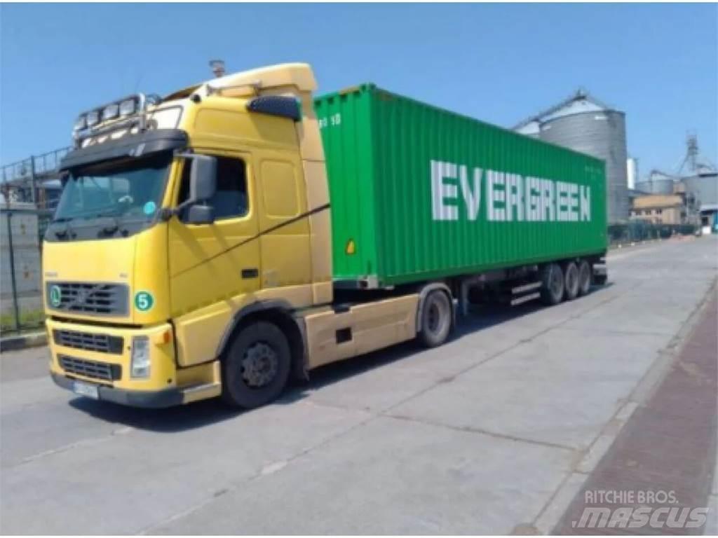 Volvo  Trækkere