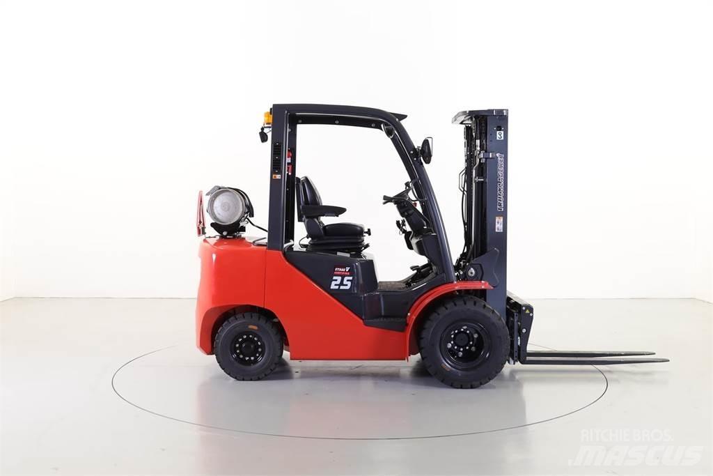 EP CPYD25-XH3F LPG gaffeltrucks
