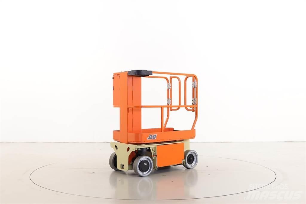 JLG 1230ES Søjlelifte