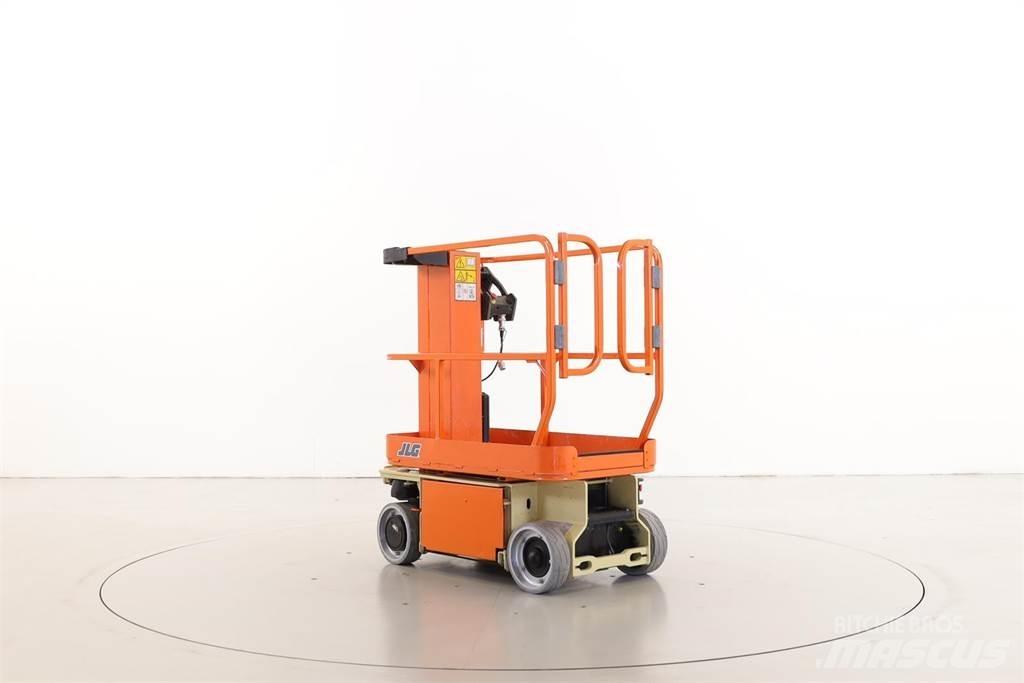 JLG 1230ES Søjlelifte