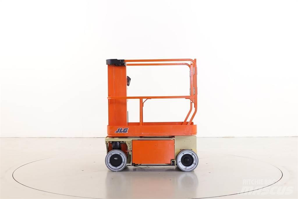 JLG 1230ES Søjlelifte