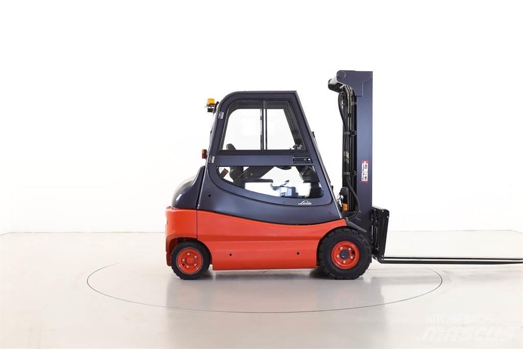 Linde E30-02/336 El gaffeltrucks