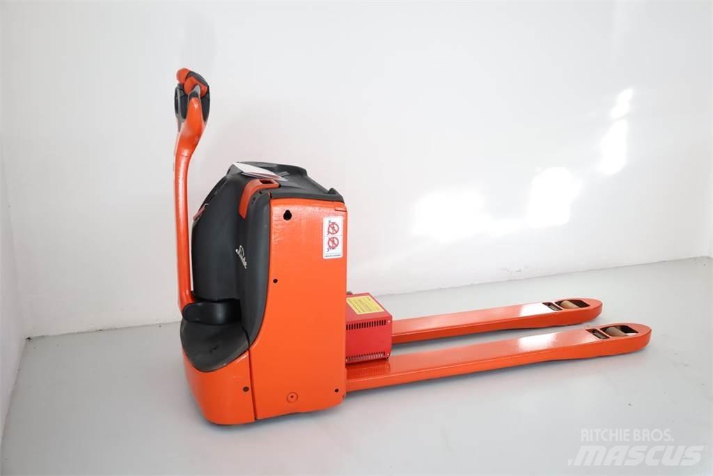 Linde T-18 El-palleløftere