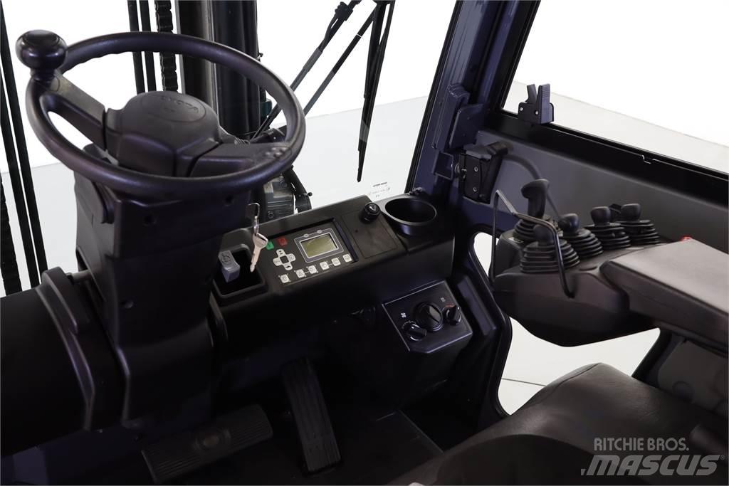 Toyota 8FBMT30 El gaffeltrucks