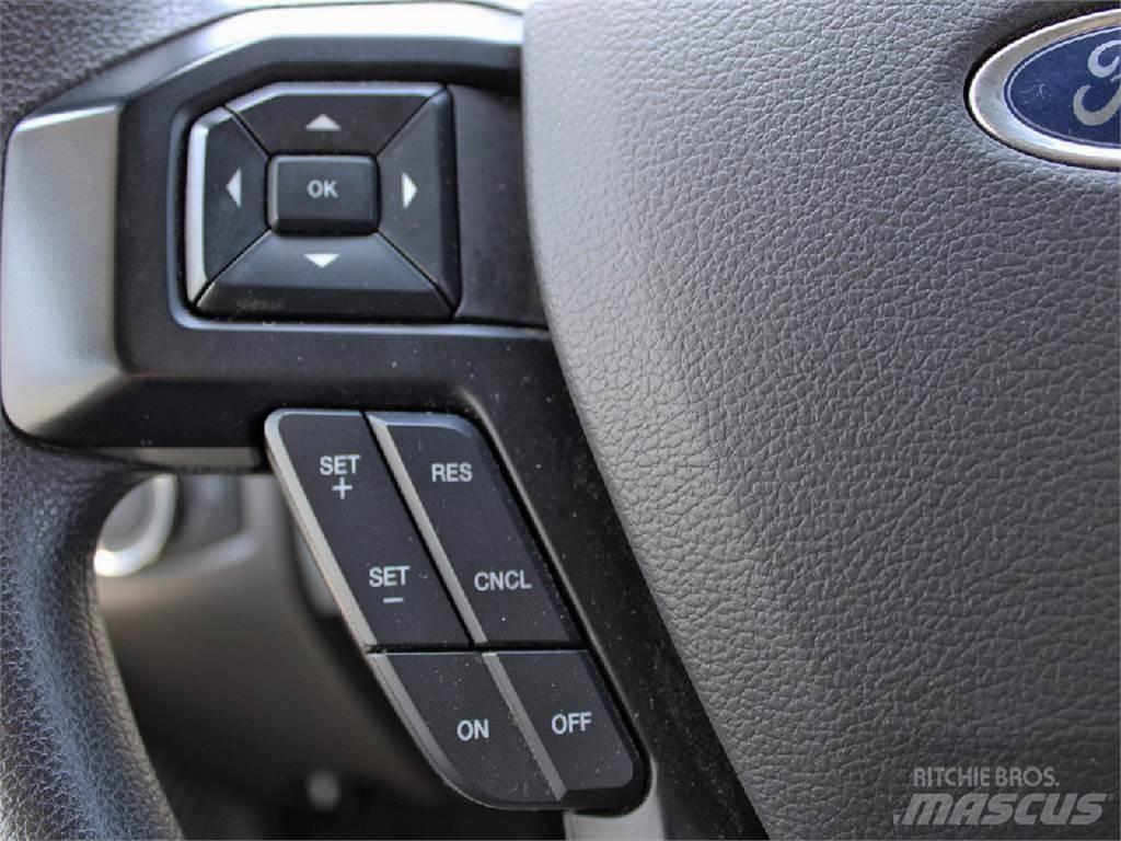 Ford F-650 Fast kasse