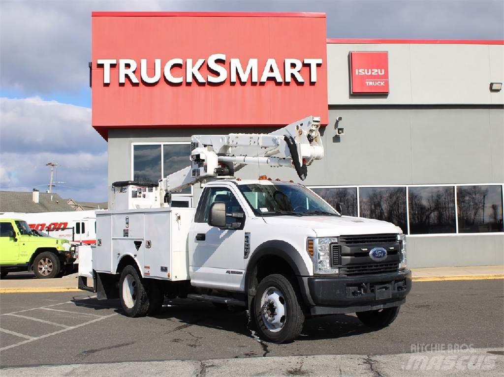 Ford F550 Lastbilmonterede lifte