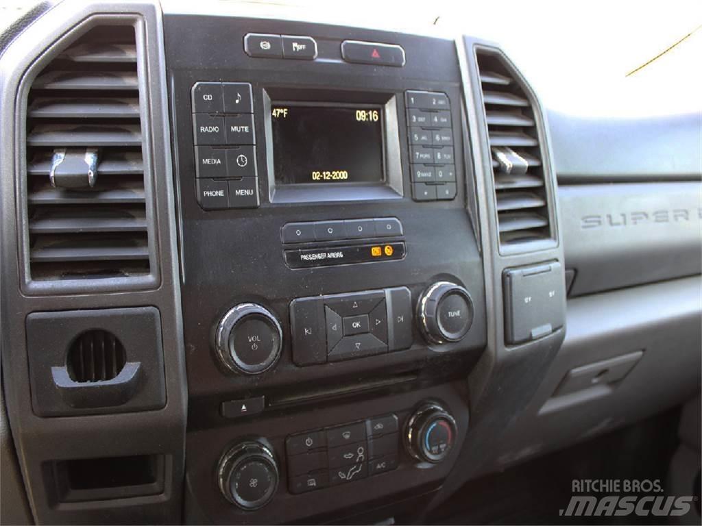 Ford F550 Bjærgningskøretøjer