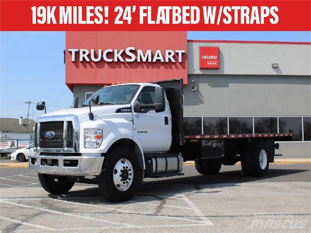 Ford F650 Lastbil med lad/Flatbed