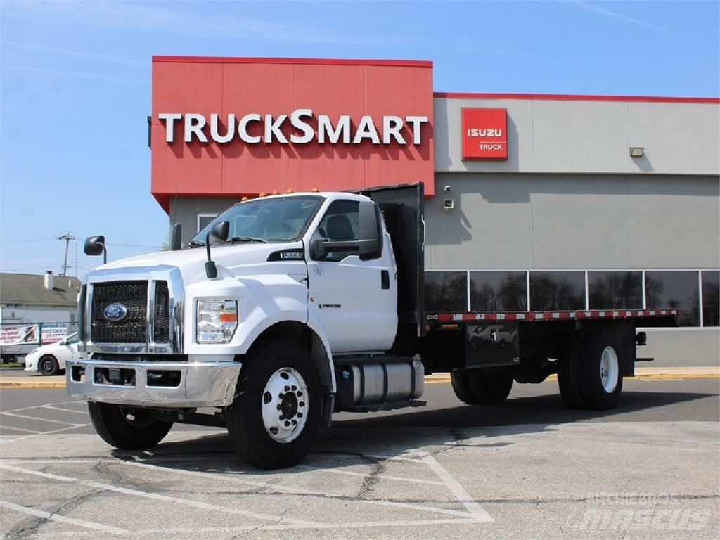 Ford F650 Lastbil med lad/Flatbed