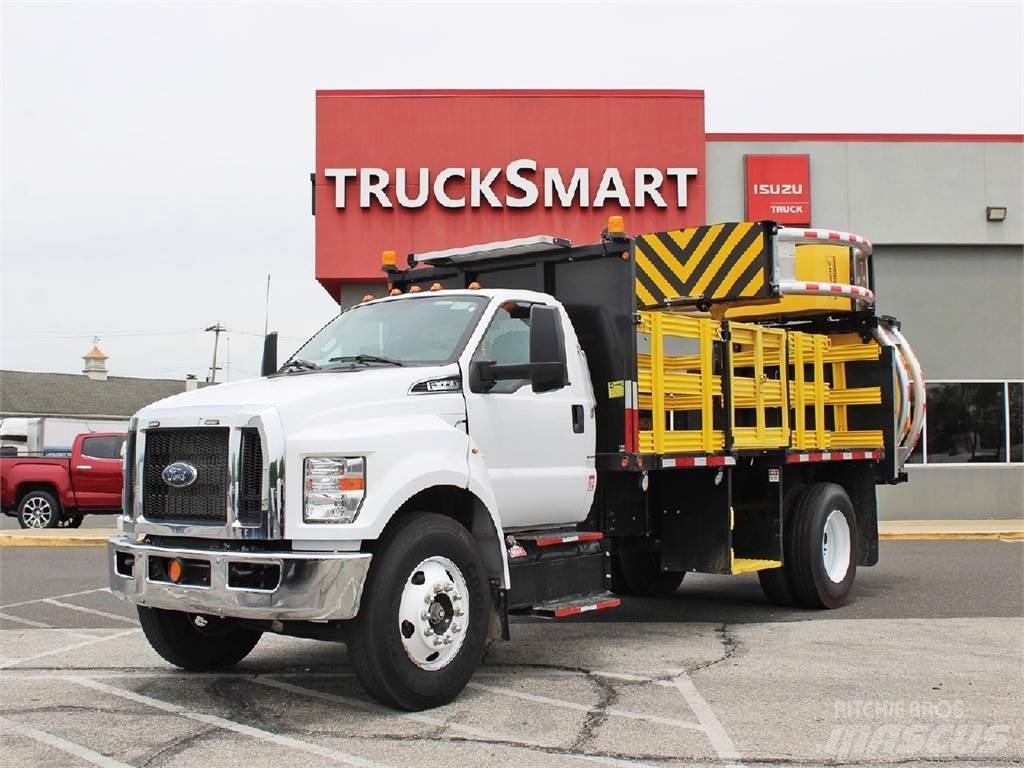 Ford F650 Forsvar/Miljø