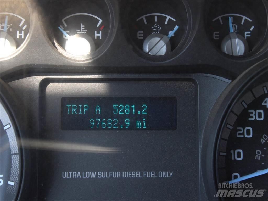 Ford F750 Lastbiler med tip