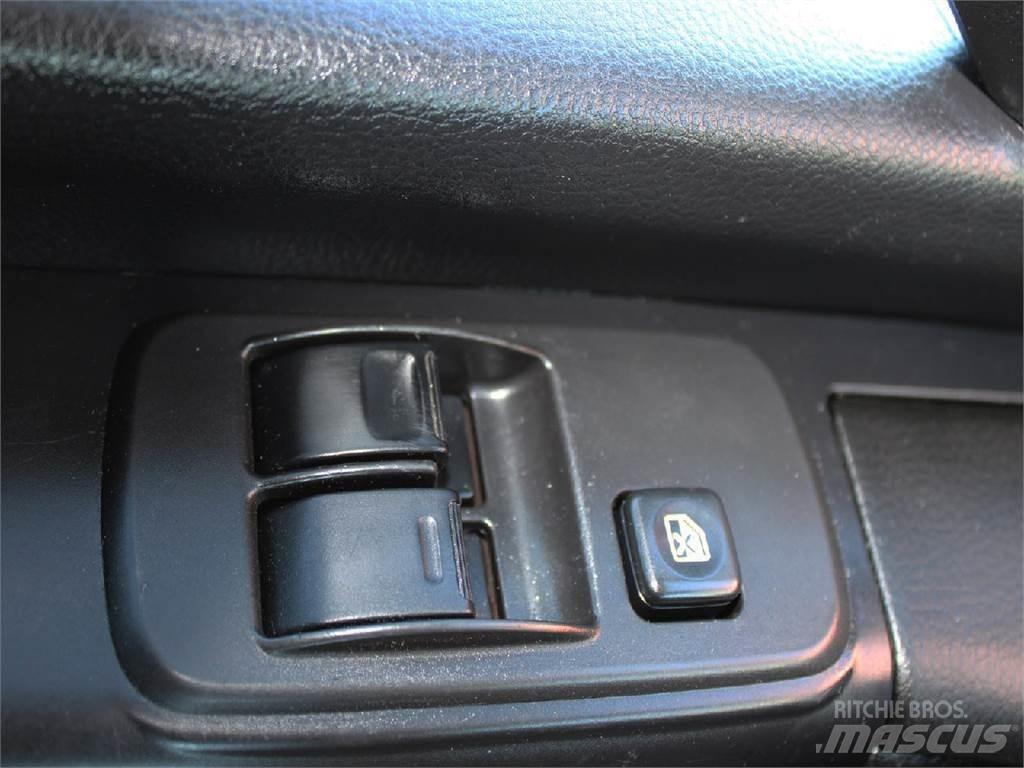 Hino 258 Fast kasse