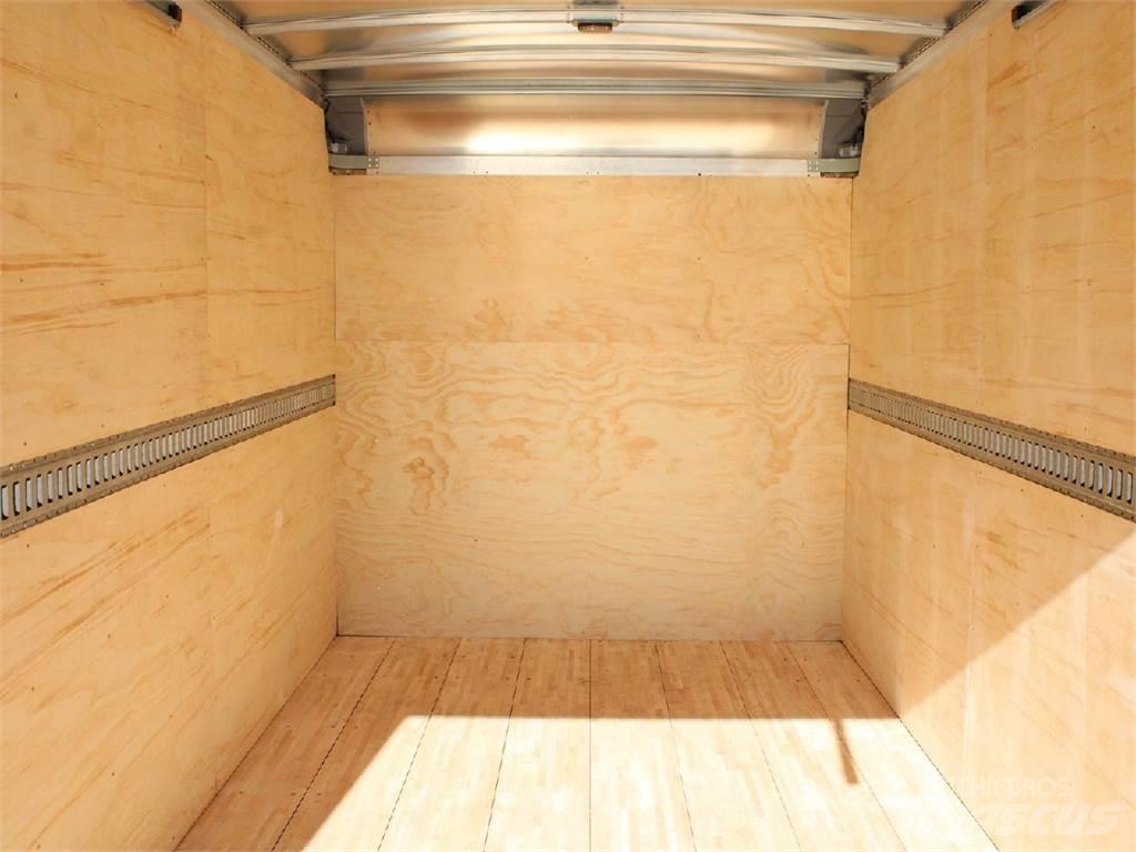 Isuzu NPR-HD Fast kasse