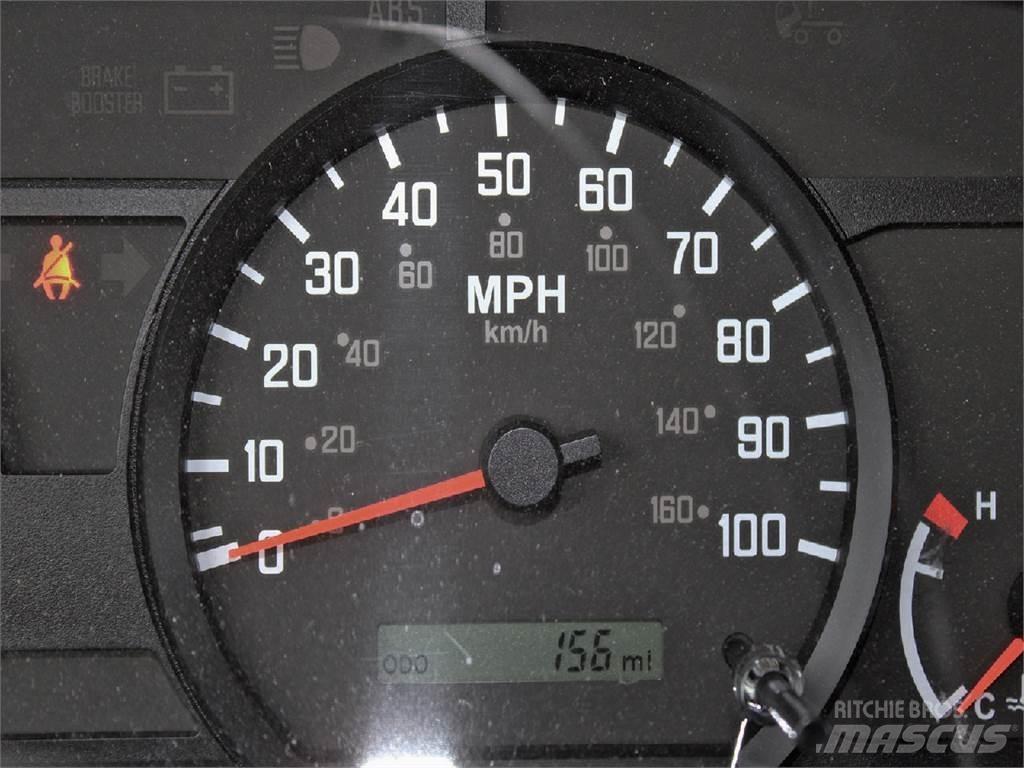 Isuzu NPR-HD Fast kasse