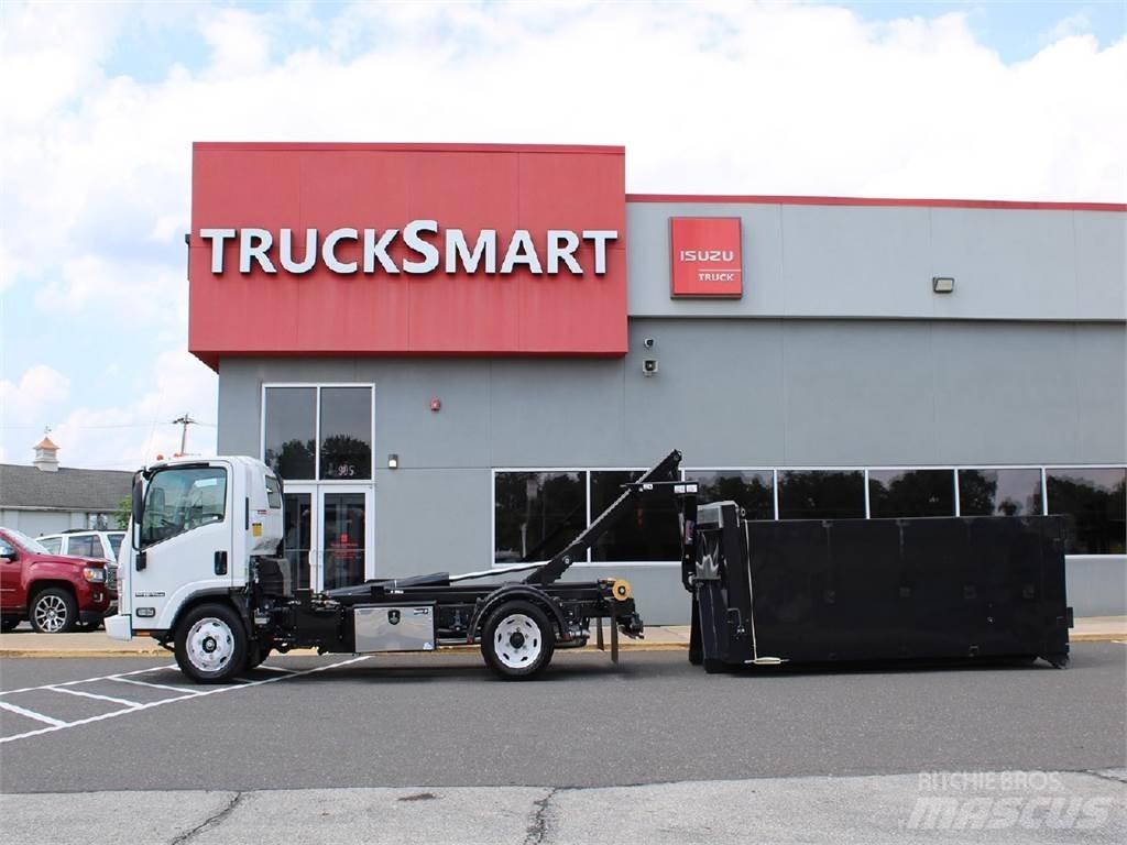Isuzu NPR-HD Lastbiler med tip