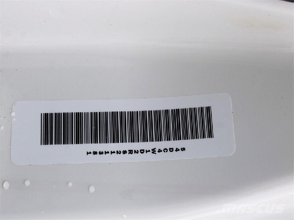 Isuzu NPR-HD Lastbiler med tip