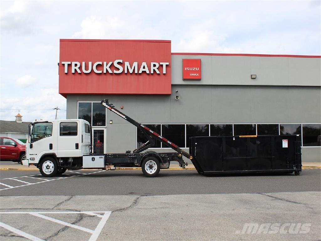 Isuzu NQR Lastbiler med containerramme / veksellad