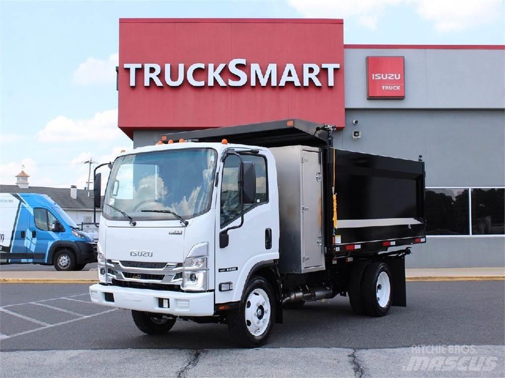 Isuzu NRR Lastbiler med tip