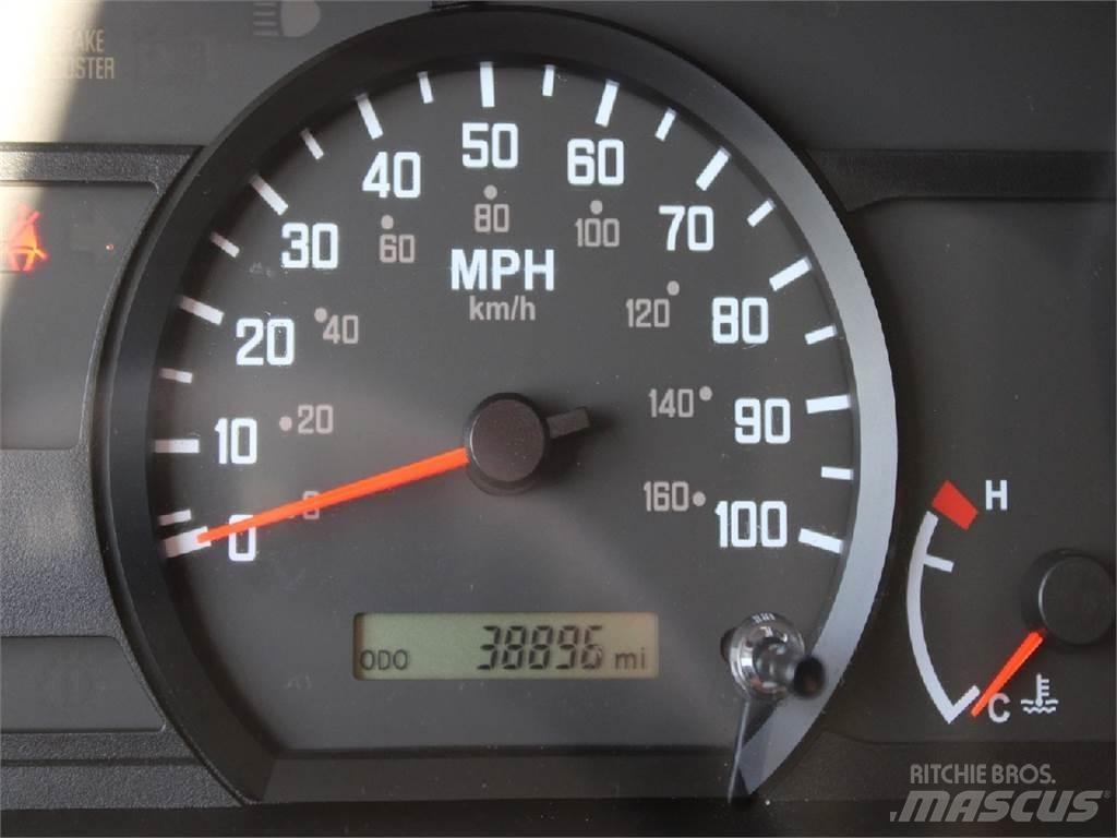 Isuzu NRR Fast kasse