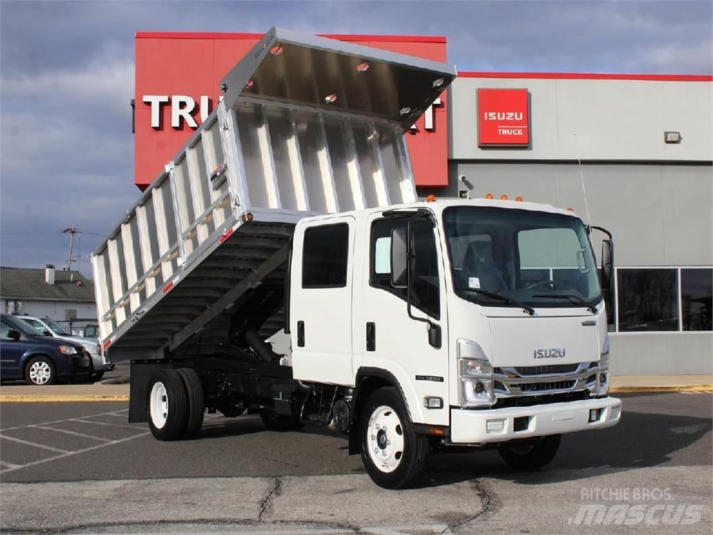 Isuzu NRR Lastbiler med tip
