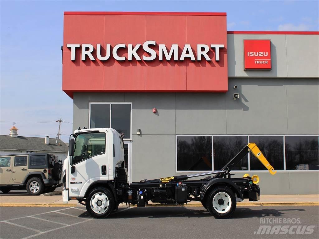 Isuzu NRR Lastbiler med containerramme / veksellad
