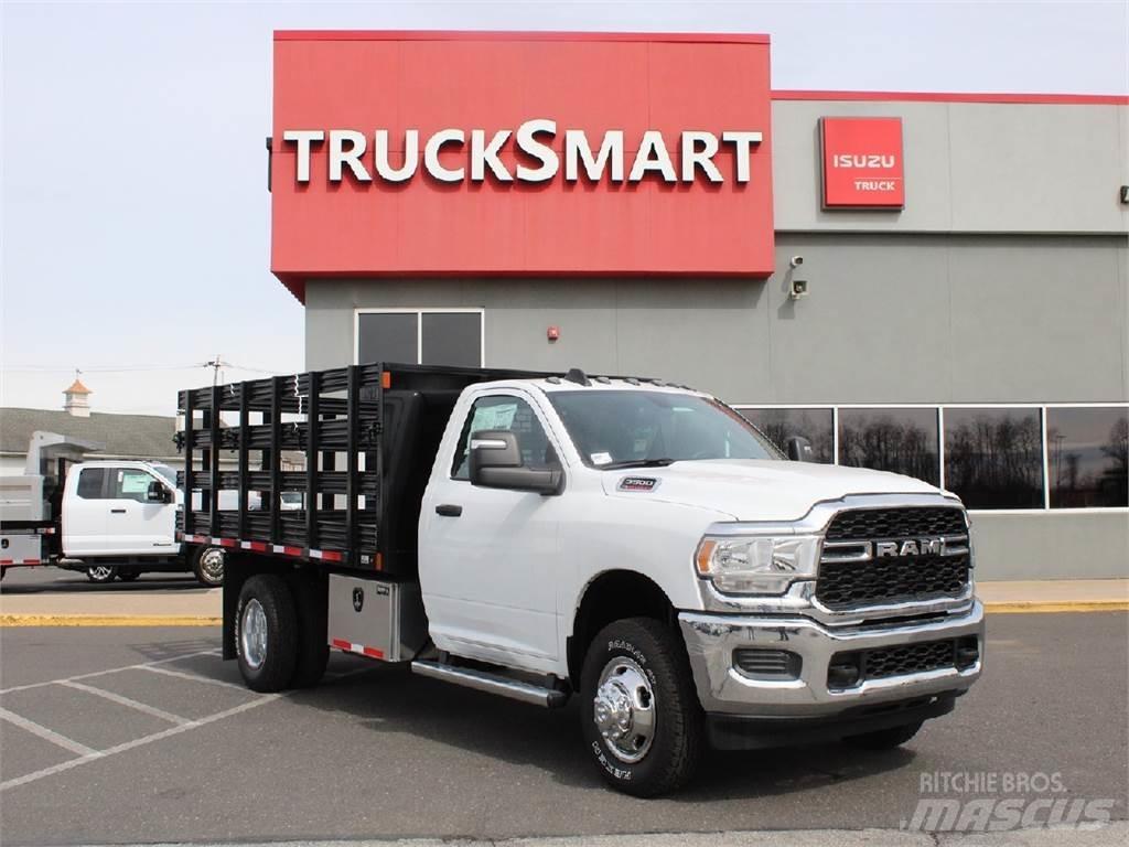 RAM 3500 Lastbil med lad/Flatbed