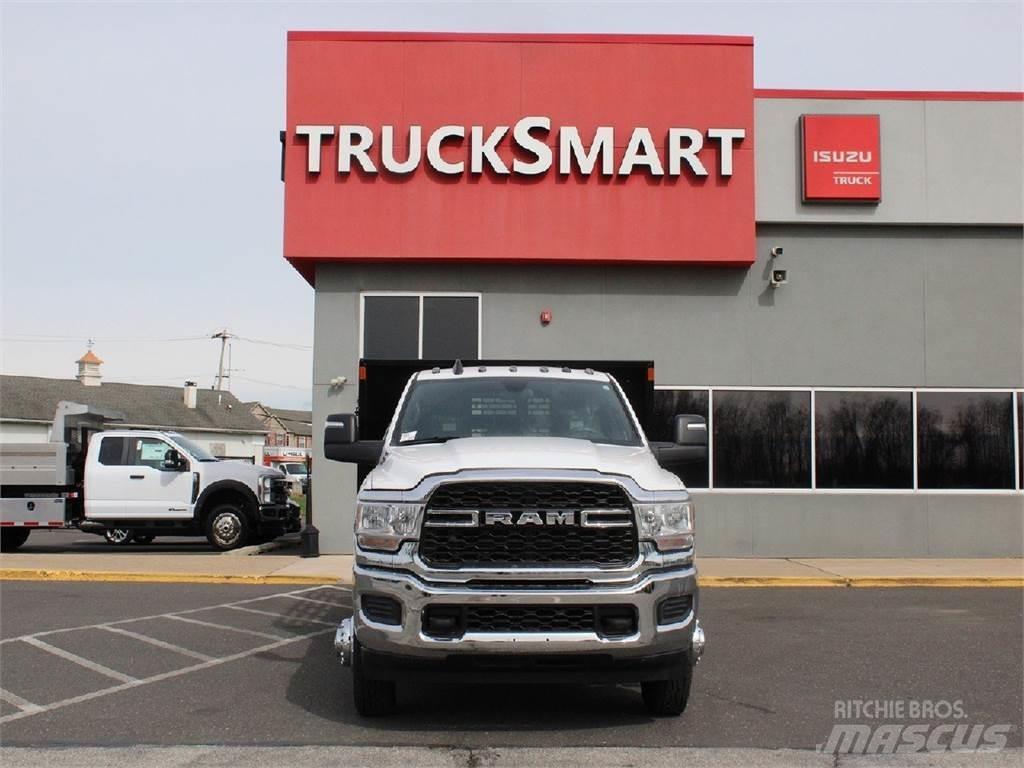 RAM 3500 Lastbil med lad/Flatbed