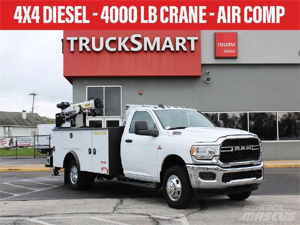RAM 3500 Lastbil med kran