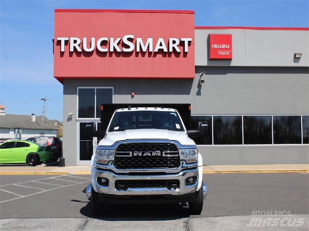 RAM 5500 Lastbil med lad/Flatbed