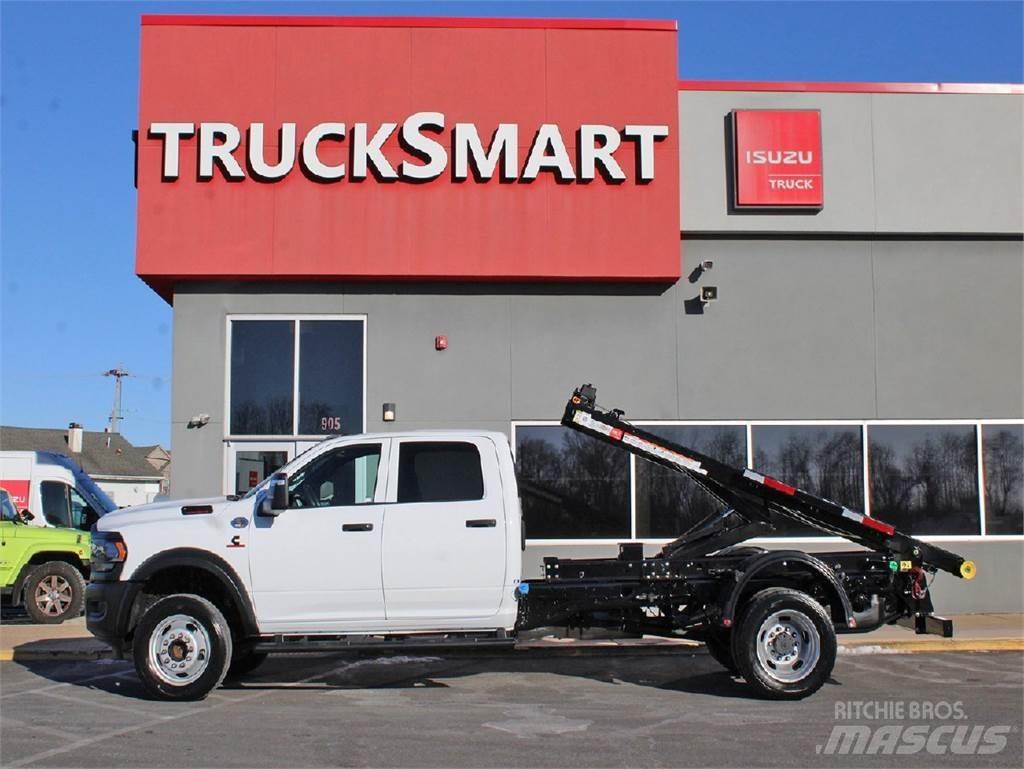 RAM 5500 Lastbiler med tip