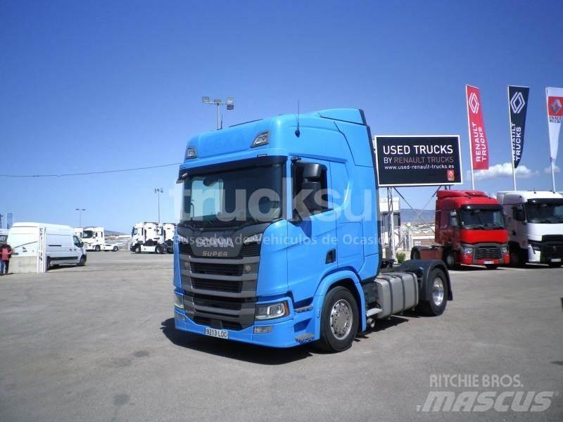 Scania R450 Trækkere