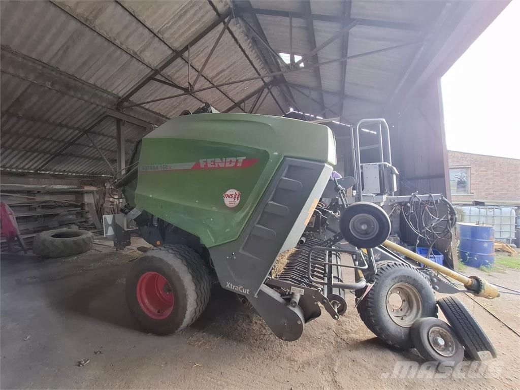 Fendt ROTANA 160V Pressere til firkantede baller