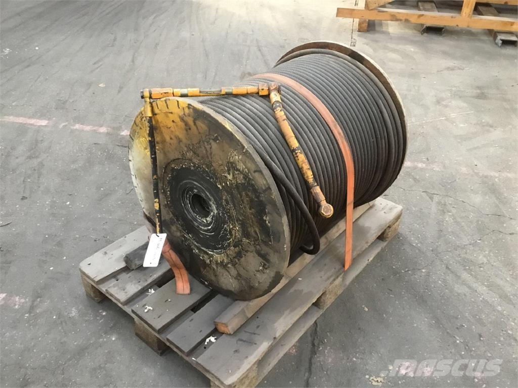 Grove GMK 5200 winch Krandele og udstyr