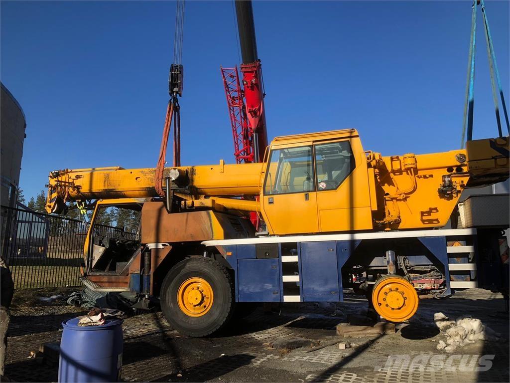 Liebherr LTM 1030-2 Kraner til alt terræn