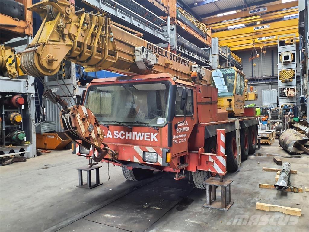Liebherr LTM 1050 Kraner til alt terræn